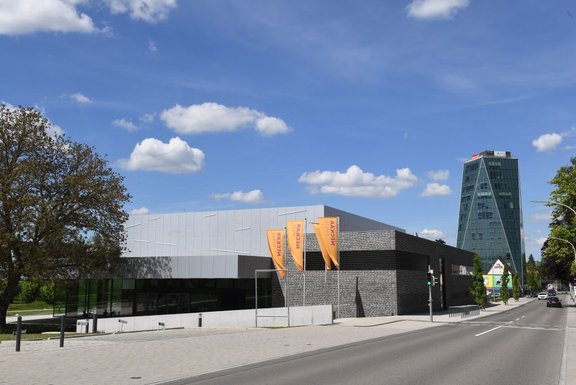In der Neckarhalle finden viele Veranstaltungen statt.
