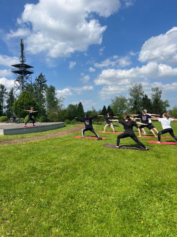 Sport im Park 2024: Yoga-1